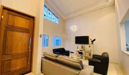 Casa com 3 quartos à venda na Dona Regina Michielin, 319, Jardim Belvedere, Araras, 250 m2 por R$ 1.150.000