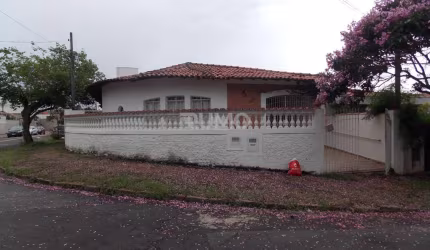 Casa com 3 quartos à venda na Rua Brás Cubas, 138, Jardim Nossa Senhora Auxiliadora, Campinas, 215 m2 por R$ 780.000