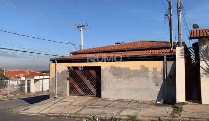 Casa com 3 quartos à venda na Rua das Dálias, 1302, Jardim das Bandeiras, Campinas, 202 m2 por R$ 600.000