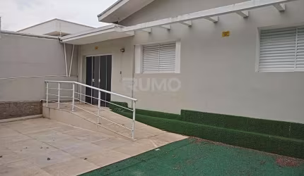 Casa comercial à venda na Avenida Jorge Tibiriçá, 1775, Jardim dos Oliveiras, Campinas, 161 m2 por R$ 780.000