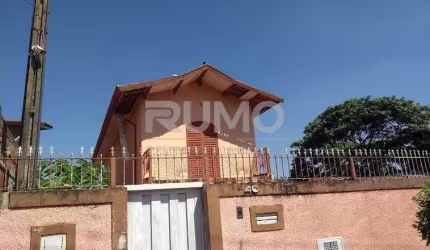 Casa com 2 quartos à venda na Rua José Povoa Júnior, 40, Parque Jambeiro, Campinas, 160 m2 por R$ 520.000