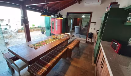 Casa com 3 quartos à venda na Rua Evaristo Júlio Cirilo Franceschini, 180, Parque Jatibaia (Sousas), Campinas, 241 m2 por R$ 1.220.000