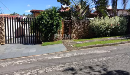 Casa com 3 quartos à venda na Rua Iracema Salani Palazzo, 202, Parque das Universidades, Campinas, 273 m2 por R$ 1.200.000