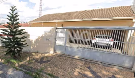Casa com 3 quartos à venda na Rua Professor Nicolau Marchini, 226, Parque São Quirino, Campinas, 180 m2 por R$ 735.000