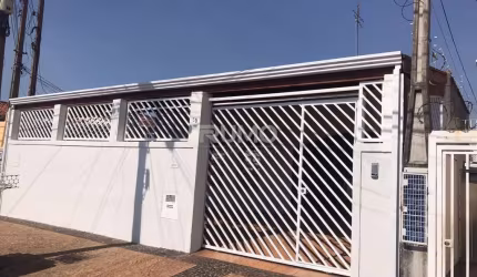 Casa com 3 quartos à venda na Rua Porto Ferreira, 50, Jardim Baronesa, Campinas, 202 m2 por R$ 580.000