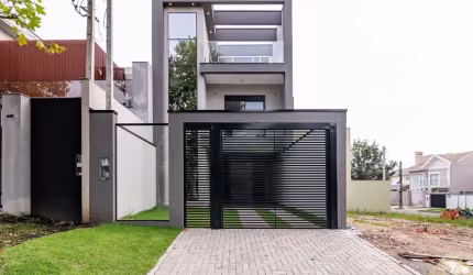 Casa Sobrado em Pineville, Pinhais/PR
