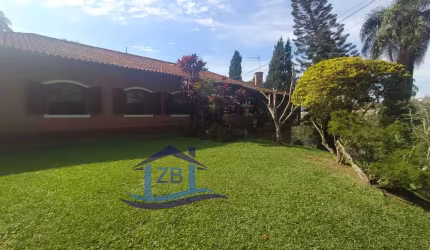 Maravilhosa casa estilo chácara em  Caucaia do Alto.