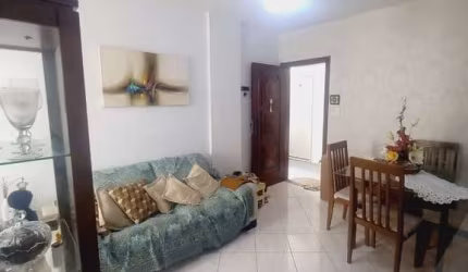 Apartamento quarto e sala no Rio vermelho para venda no Edifício Faisal