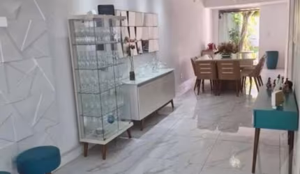 Casa em condomínio em Stella Maris Itapuã no condomínio Pedra do Sal para venda com 4 suítes e closet 3 vagas de garagens