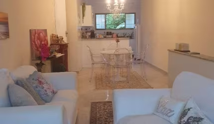 Casa para Venda em Itapuã perto da Vila Bahiana.