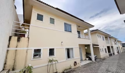 Casa com 3 suítes área gourmet para venda em Stella Maris perto da praia condomínio fechado
