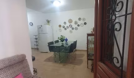 Casa 2 suítes em Itapuã perto Vila Bahiana para Venda