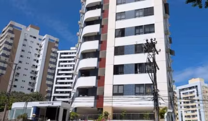 Apartamento com 4 quartos e 2 suítes para locação na Pituba com 4 vagas de garagens com infraestrutura completa no edifício velas do mar