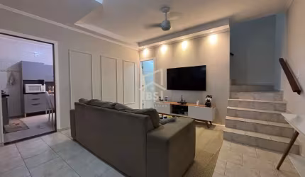 Sobrado com 115 m² com acesso fácil à Dutra