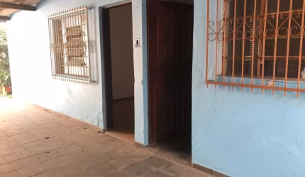 Casa com edícula Campo Limpo