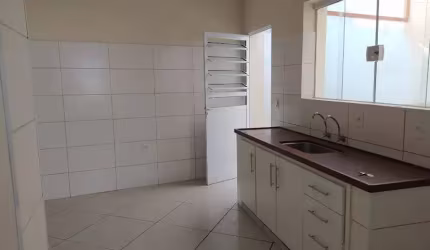Sobrado/ financiamento  Centro de Jundiaí/Aberto a negociar a vista menor valor mediante proposta  de compra