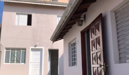 Sobrado acima da Avenida Jundiaí
