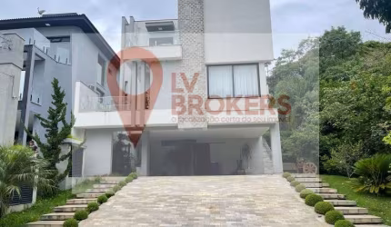 SOBRADO NO CONDOMINIO ECOPARK LAGOS 4 SUIOTE 1 MASTER ÁREA GOURMET INTEGRADA A PISCINA AQUECIDA PLANEJADOS AO LADO DA RESERVA MOGI DAS CRUZES