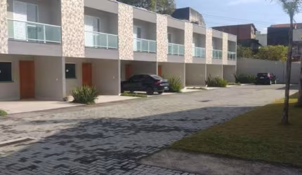 LINDO SOBRADO EM CONDOMINIO COM 3 QUARTOS SENDO 1 SUITE 2 VAGAS LOCALIZAÇÃO PRIVILEGIADA MOGI DAS CRUZES