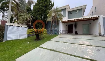 MARAVILHOSO SOBRADO CONDOMINIO ARUA 3 DORMITÓRIOS 1 SUITE WALKING CLOSET ESCRITÓRIOS PLANEJADOS AMPLA SALA PISCINA COM ACABAMENTO REQUINTADO