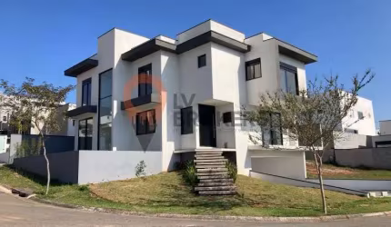Casa de luxo em condomínio Granja Anita em Mogi das Cruzes-SP: 4 quartos, 3 suítes, 3 salas, 5 banheiros, 2 vagas, 340m².