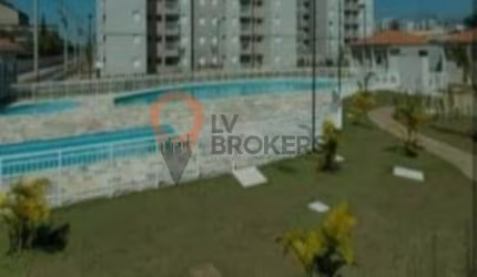 Apartamento à venda em Suzano-SP, bairro Conjunto Residencial Irai - 2 quartos, 2 salas, 1 banheiro, 1 vaga, 48m². Confira!