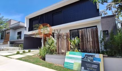 CASA NOVA ESPETACULAR A VENDA NO CONDOMINIO MOSAICO DA SERRA - VISTA LIVRE - MOVEIS E MOBILIAS INCLUSOS