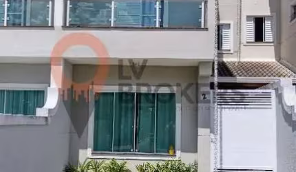 Casa em Condomínio à Venda em Suzano-SP, Jardim Vitória: 3 Quartos, 1 Suíte, 2 Salas, 3 Banheiros, 2 Vagas, 128m²!