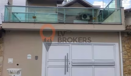 Imperdível casa à venda em Suzano-SP, Jardim Imperador: 3 quartos, 1 suíte, 2 salas, 4 banheiros, 3 vagas de garagem, 198 m².