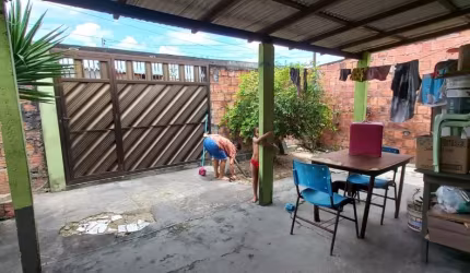 CASA NOVA CIDADE VALOR R4$105,000 MIL CORRE LOGO