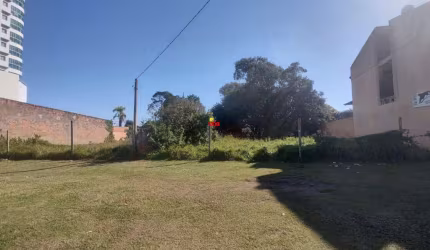 Ótimo terreno para investimento no centro de Imbé!