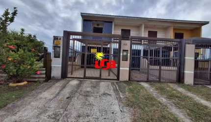 CASA ACONCHEGANTE, PRÓXIMO AO MAR!!! ÓTIMA LOCALIZAÇÃO!!! centro de Imbé
