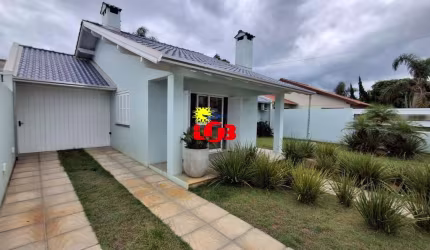 Casa com Piscina de alto padrão em Imbé - Centro