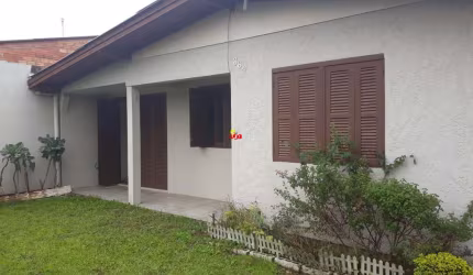 Casa em bairro de moradores