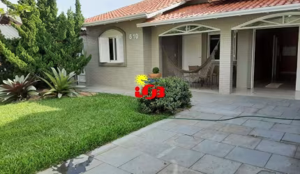 Casa BOA em ótima região para se morar ou veranear!