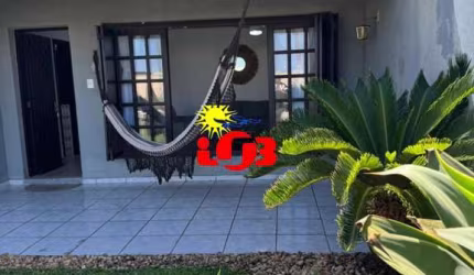Excelente imóvel em Mariluz! Próximo ao mar!!!
