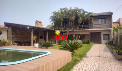 Lindo sobrado com piscina em Imbé !
