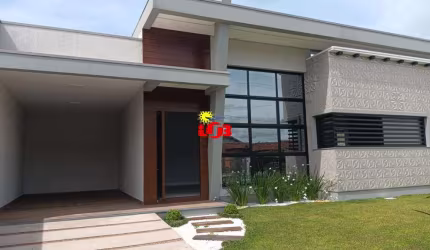 Imóvel em Imbé com Churrasqueira e Piscina e lareira - Pronto para Morar