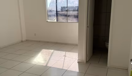 Venda Sala Comercial em Lauro de Freitas / Ba