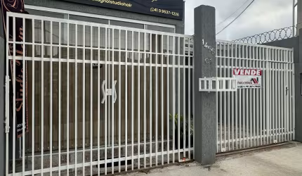 CASA COM PONTO COMERCIAL