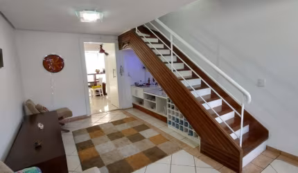 Sobrado para venda com 82 metros quadrados com 2 quartos em Jardim Guerreiro - Cotia - SP