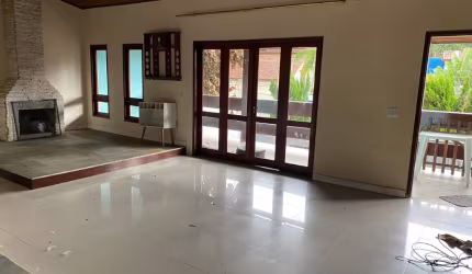 Sobrado para aluguel com 340 metros quadrados com 3 quartos em Jardim Rebelato - Cotia - SP