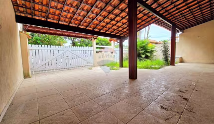 Sua Casa Perfeita a 200m da Praia de Piratininga!