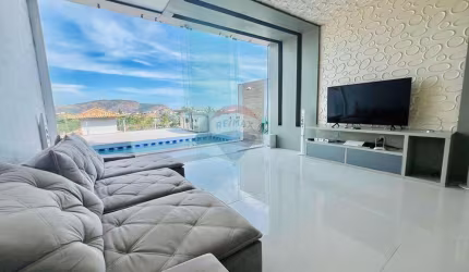 Viva o Melhor de Camboinhas – Casa dos Sonhos com Lazer Completo!