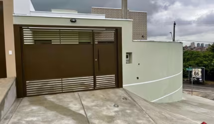 Casa para Venda em Indaiatuba, Jardim Regente, 3 dormitórios, 1 suíte, 2 banheiros, 2 vagas