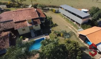 Sítio para Venda em Capivari, Centro, 3 dormitórios