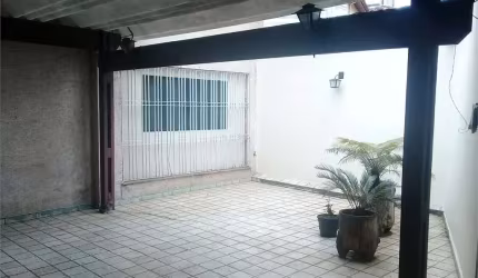 Casa com 3 quartos à venda em Vila Monumento - SP