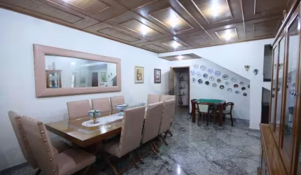 Sobrado com 4 quartos à venda em Vila Romana - SP