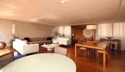 Apartamento com 3 quartos à venda em Moema - SP