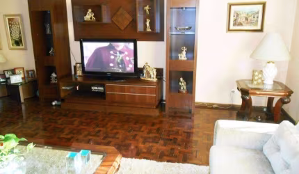 Sobrado com 4 quartos à venda em Campo Belo - SP
